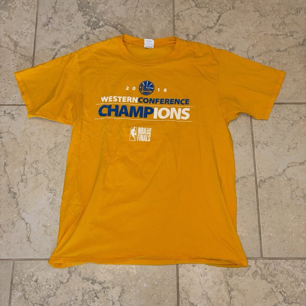 Golden State Warriors Mens L 2018 NBA Conference Champs T-shirt Roster Names